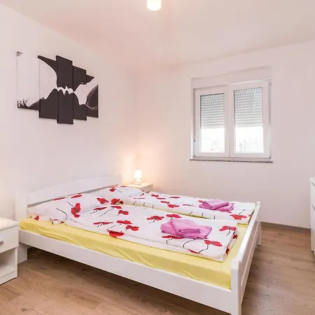 Σπίτι διακοπών Stunning In Πούλα